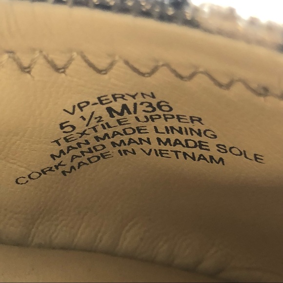 🆕 Vince Camuto | Eryn Snakeskin Print Ballet Flats - Picture 9 of 9